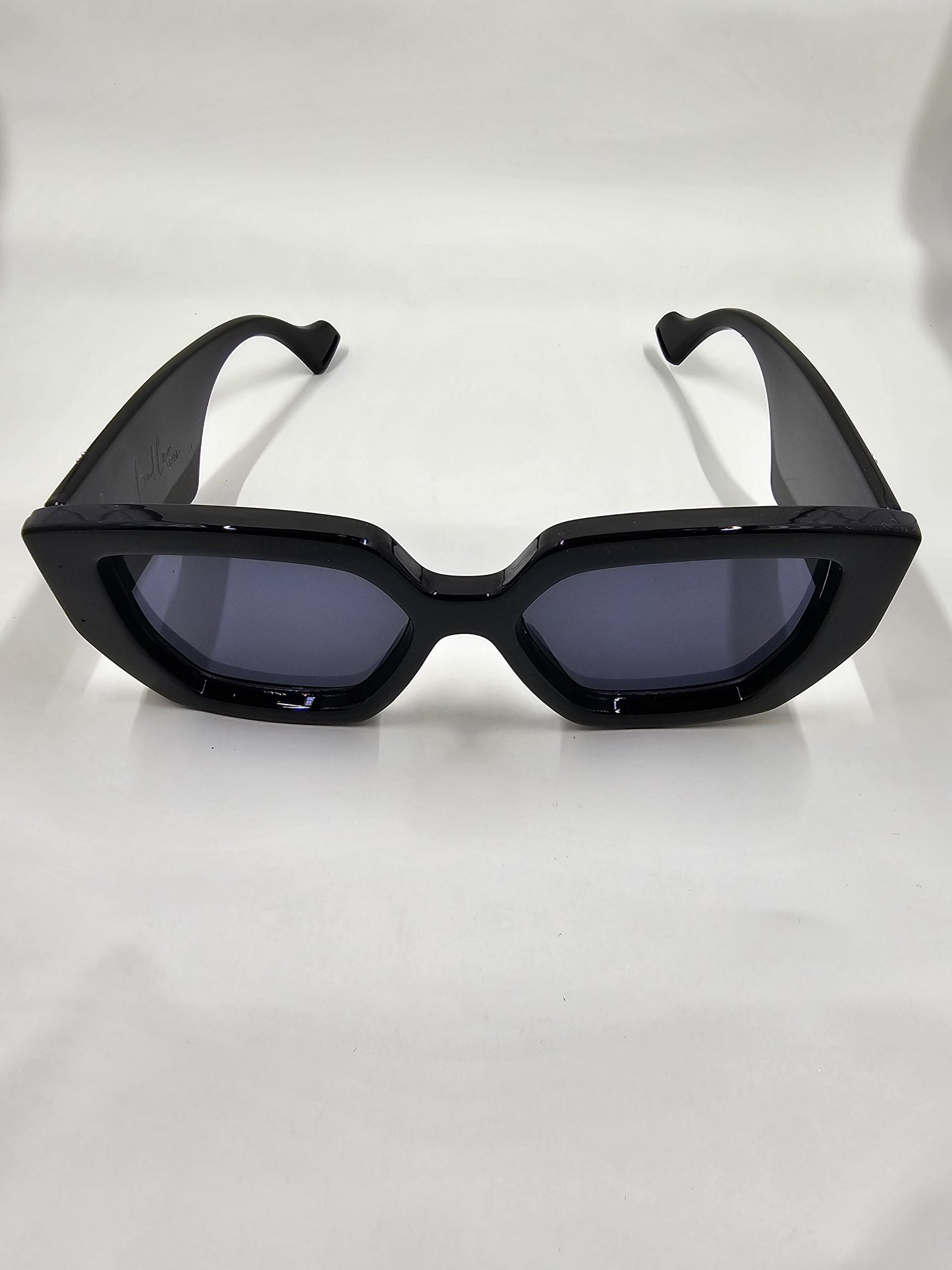 Smoke Black Medal B Style Sunglasses